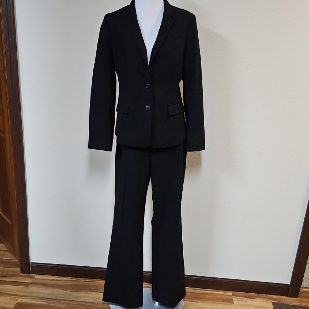Banana Republic Classic Wool Black Pantsuit